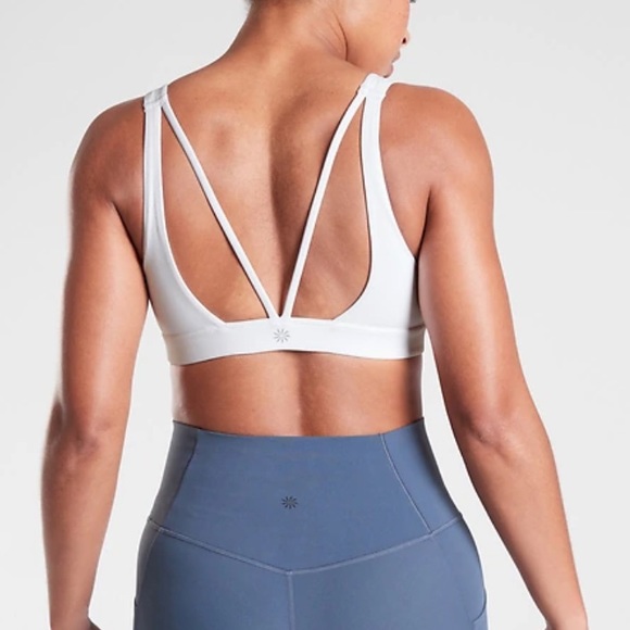 Athleta Other - Athleta white Exhale Bra in Powervita